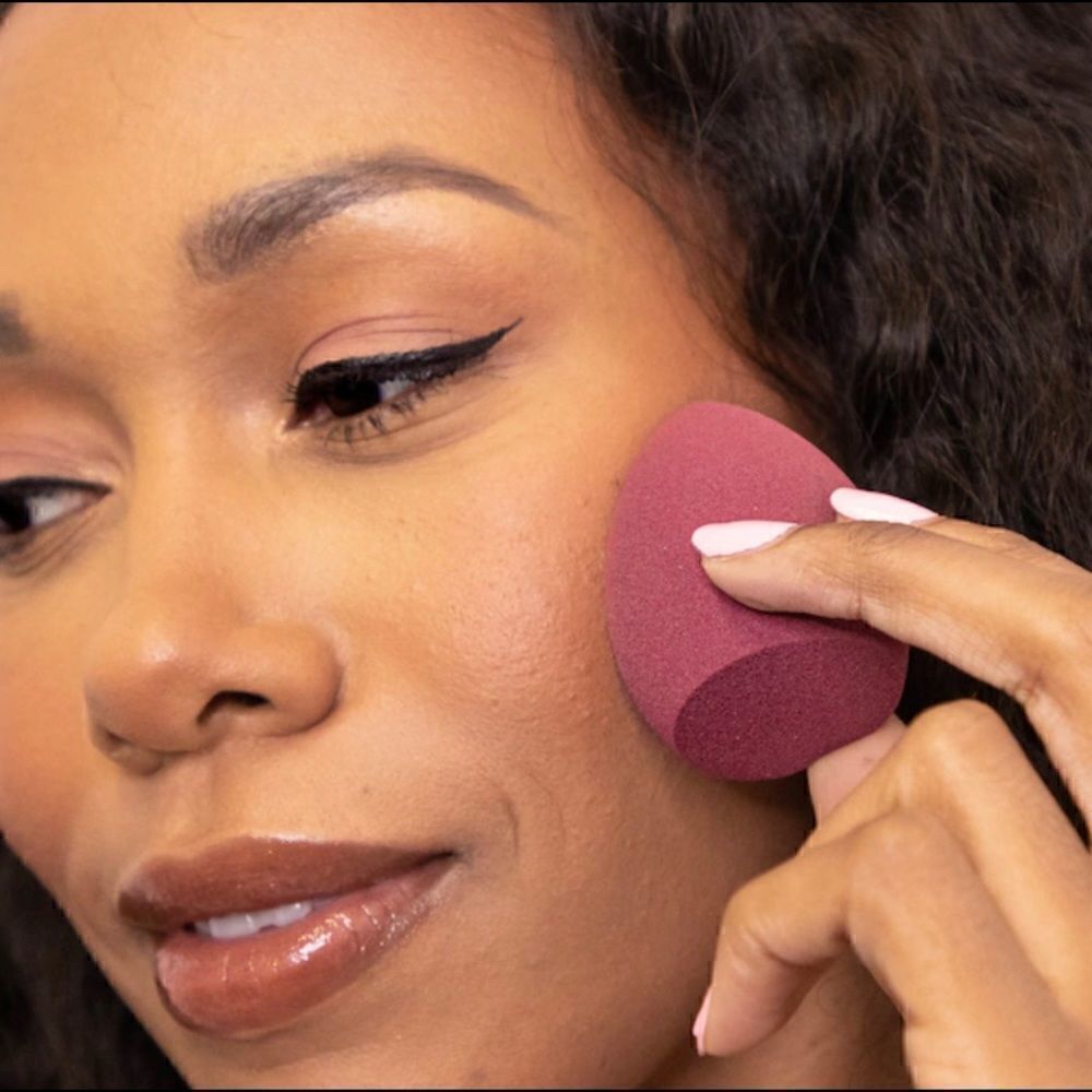 NEW! Makeup Eraser Sponge With Washing Machine Ball - Picture 7 of 8